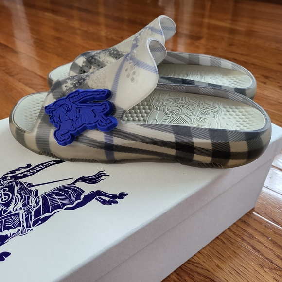 Burberry Plaid Slide Sandals - Picture 2 of 12